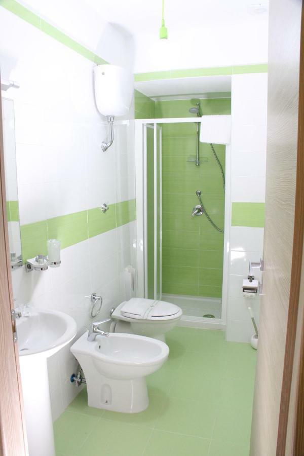 B&B Flower'S House Napoli Ngoại thất bức ảnh
